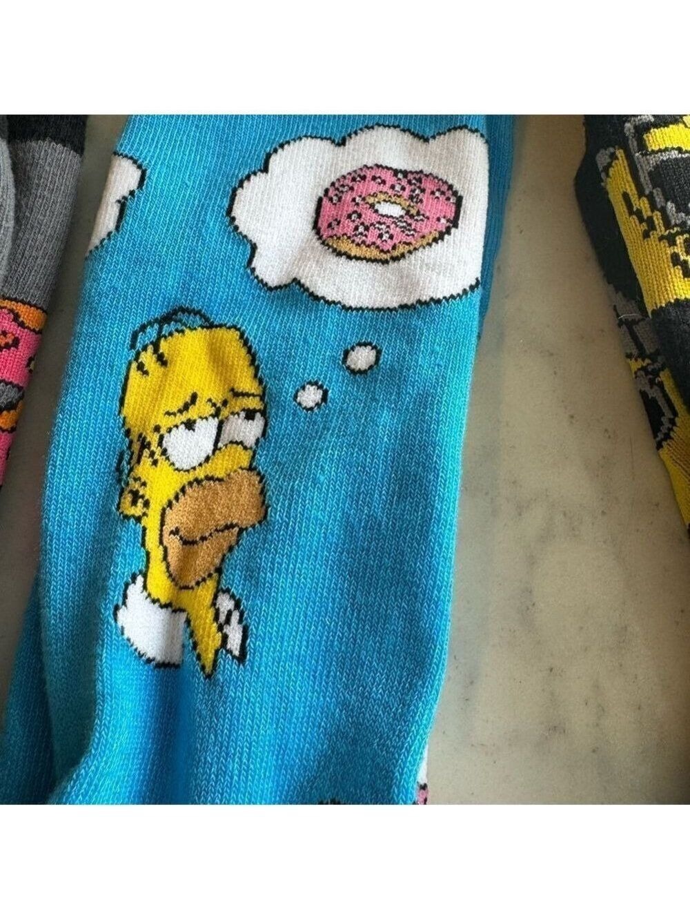 Simpsons Socks! NEFF - Picture 2 of 9